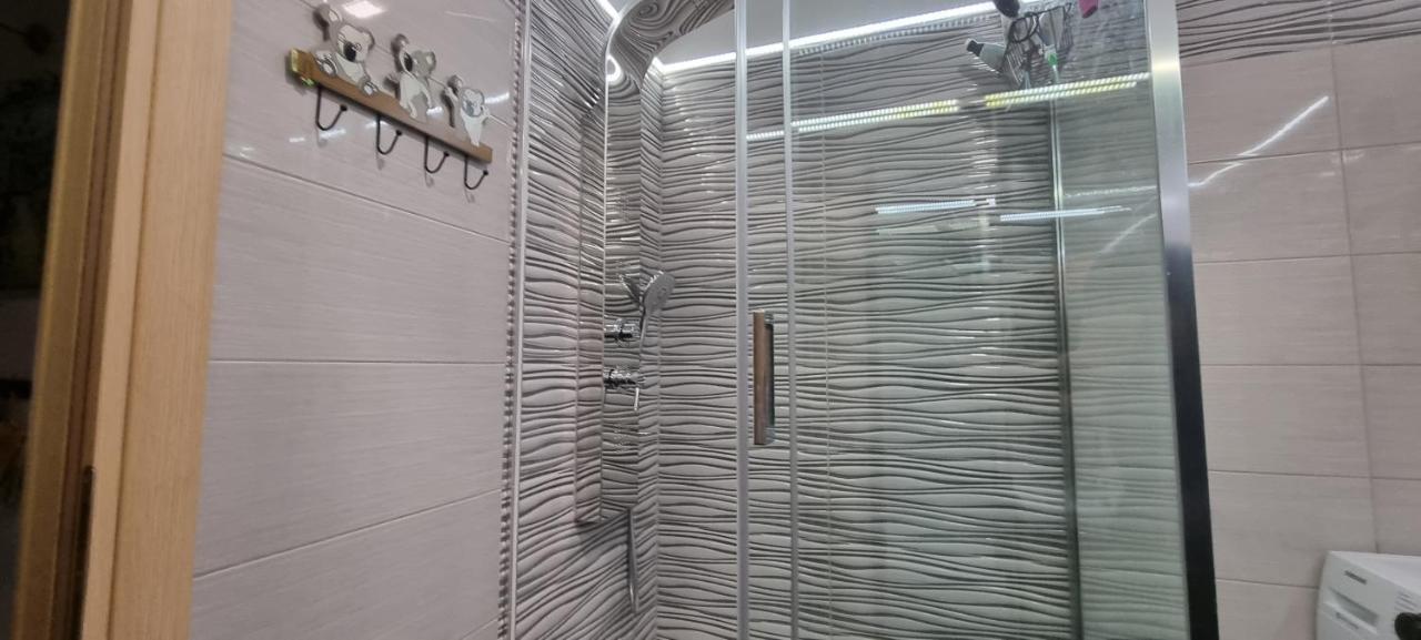 Luxurious Three Bedrooms Apartment With Two Terraces คาชเตลา ภายนอก รูปภาพ