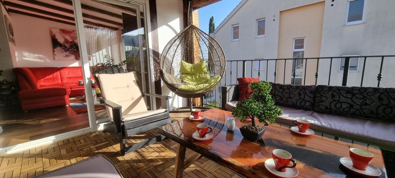 Luxurious Three Bedrooms Apartment With Two Terraces คาชเตลา ภายนอก รูปภาพ